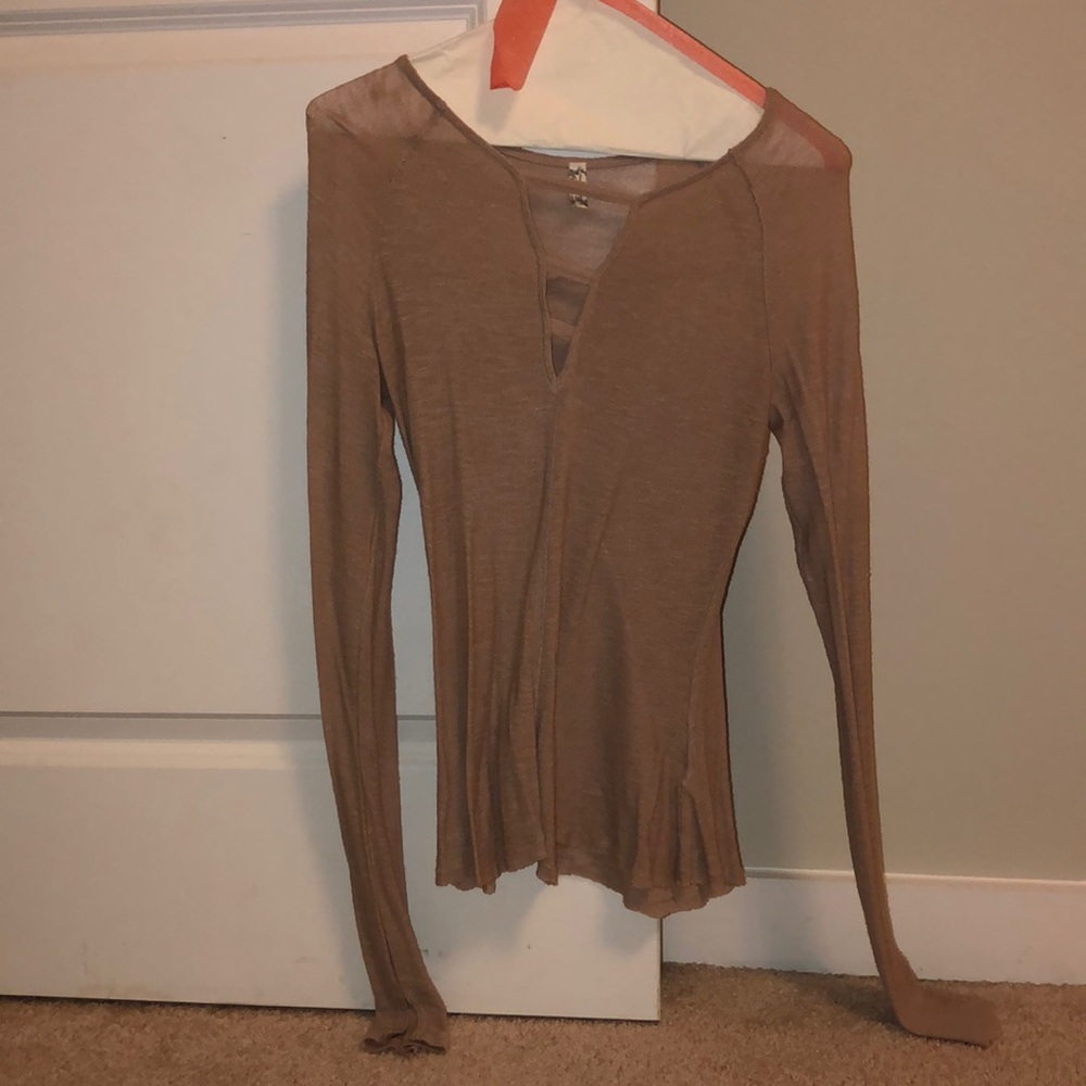 Free people long sleeve with cut out front